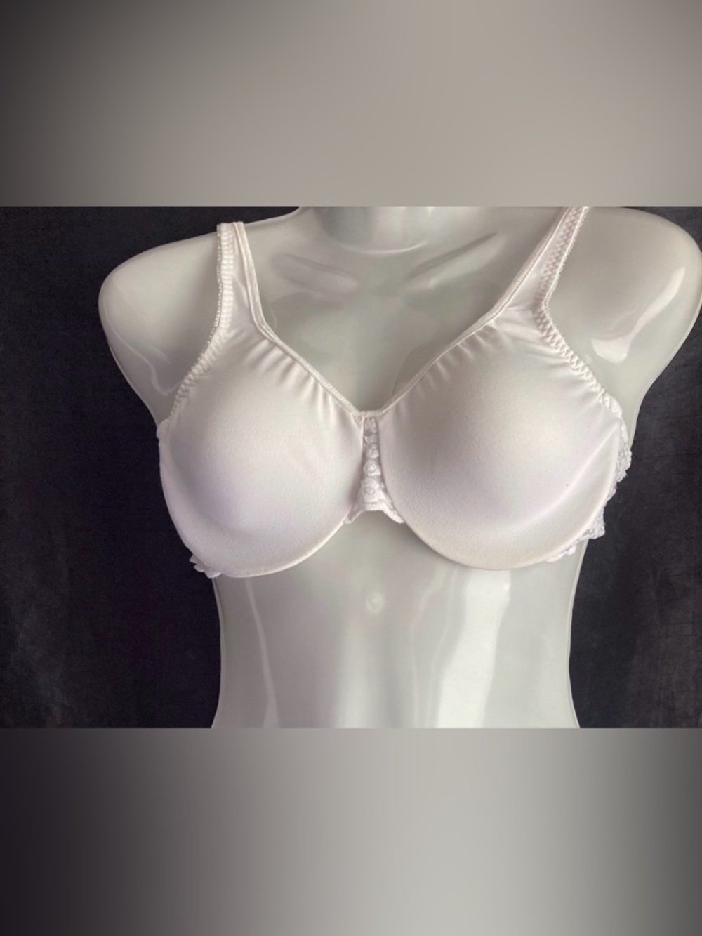 Warnerβs White Underwire T-Shirt Bra 34D Lightly Lined Comfort Bra